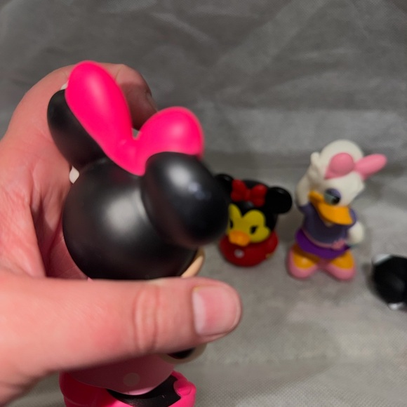 Disney Minnie and Friends Colorful Bath Toy Collection Just play brand - Picture 3 of 8